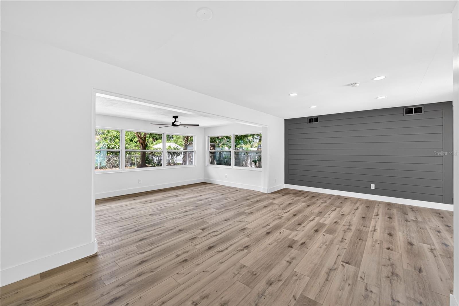 2141 INDIAN AVENUE S