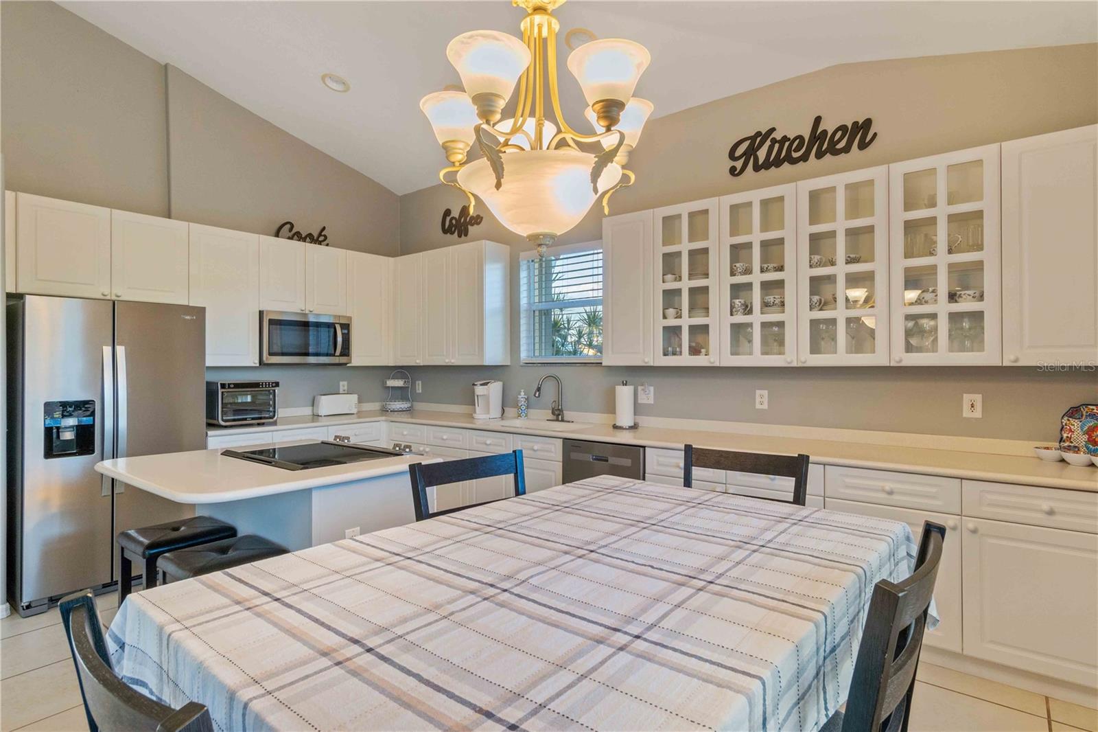 PUNTA GORDA ISLES SEC 12 - Residential