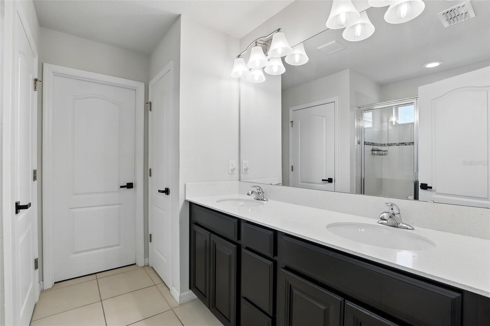 VICTORIA TRLS NORTHWEST 7 PH 2 - Residential