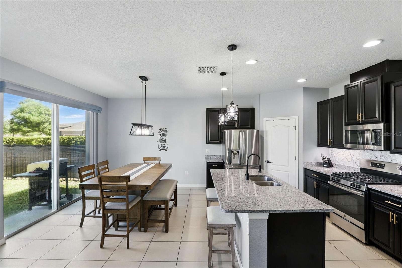 VICTORIA TRLS NORTHWEST 7 PH 2 - Residential