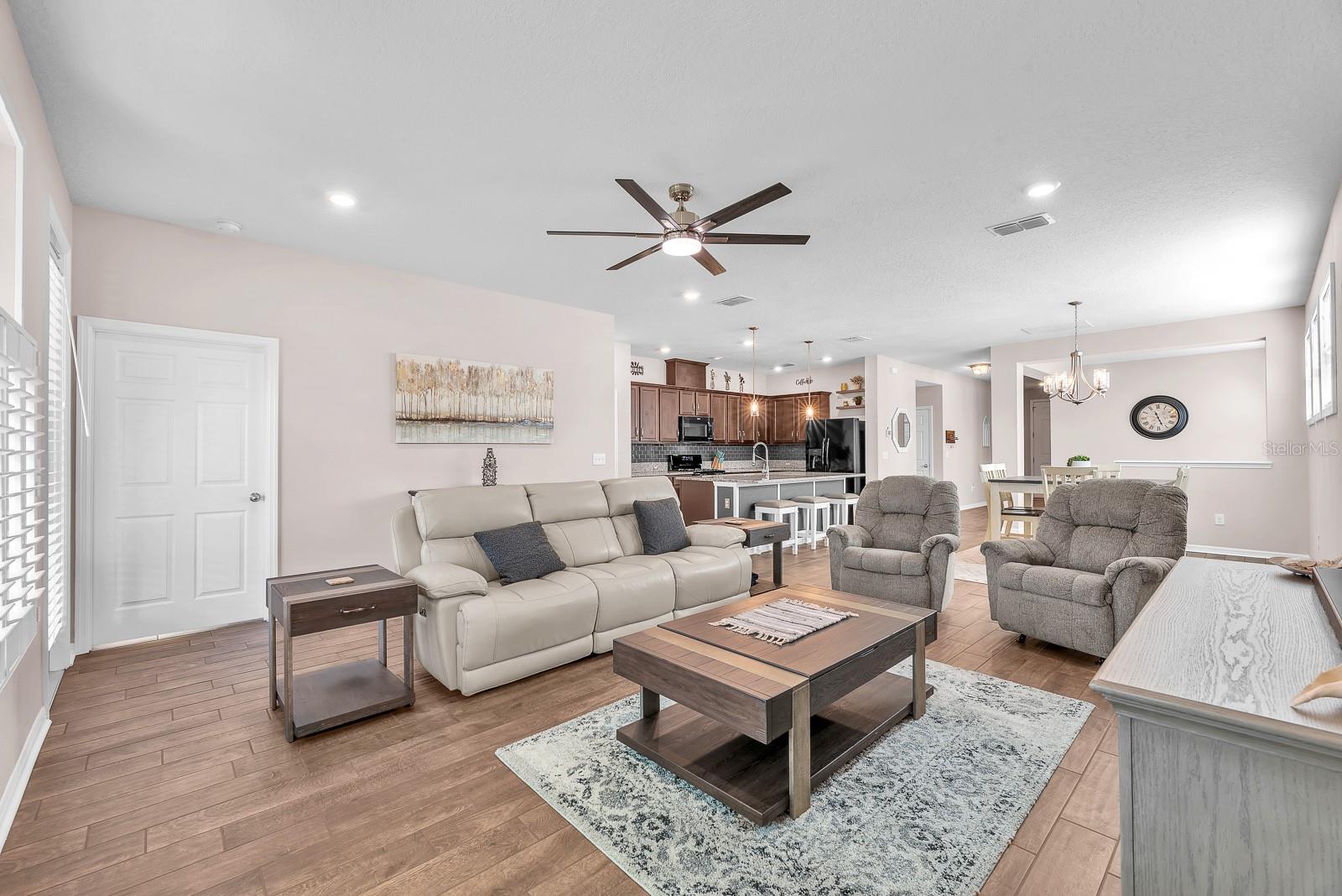 FISHHAWK RANCH WEST PH 3B - Residential