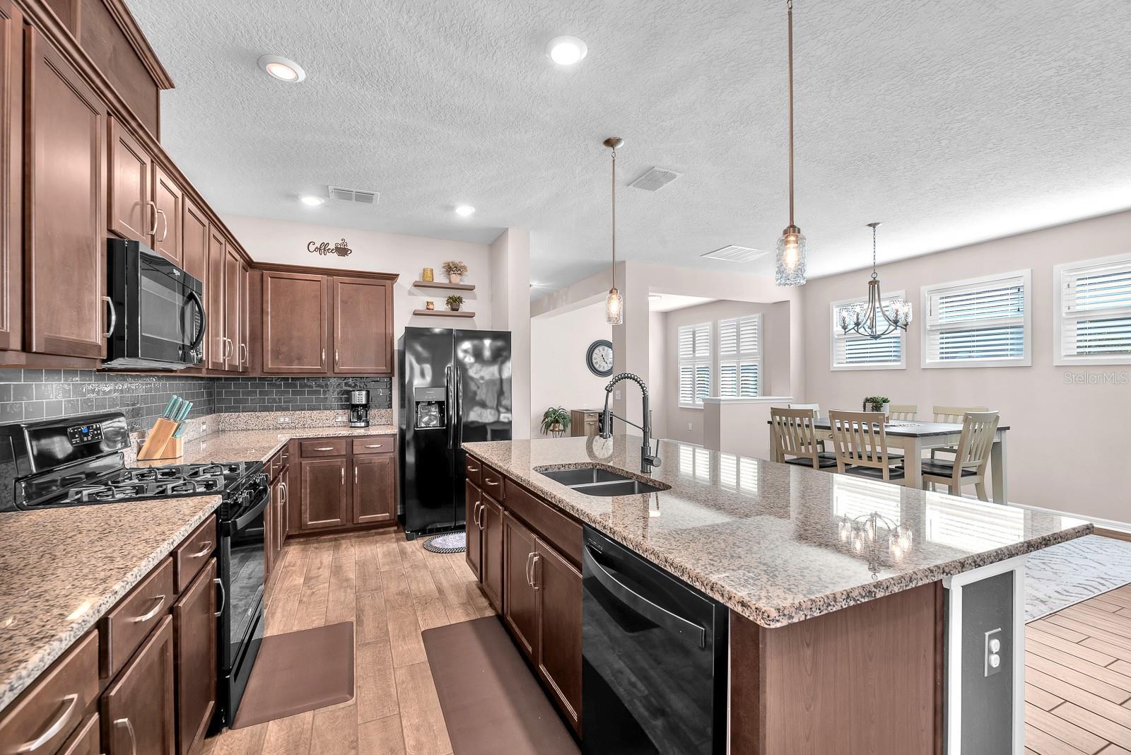 FISHHAWK RANCH WEST PH 3B - Residential