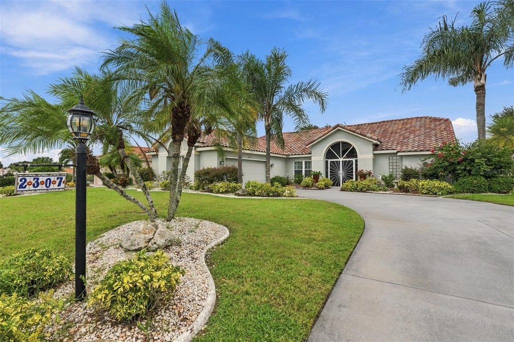 Photo of 2307 Platinum Drive, Sun City Center, FL 33573 (MLS # TB8560239)