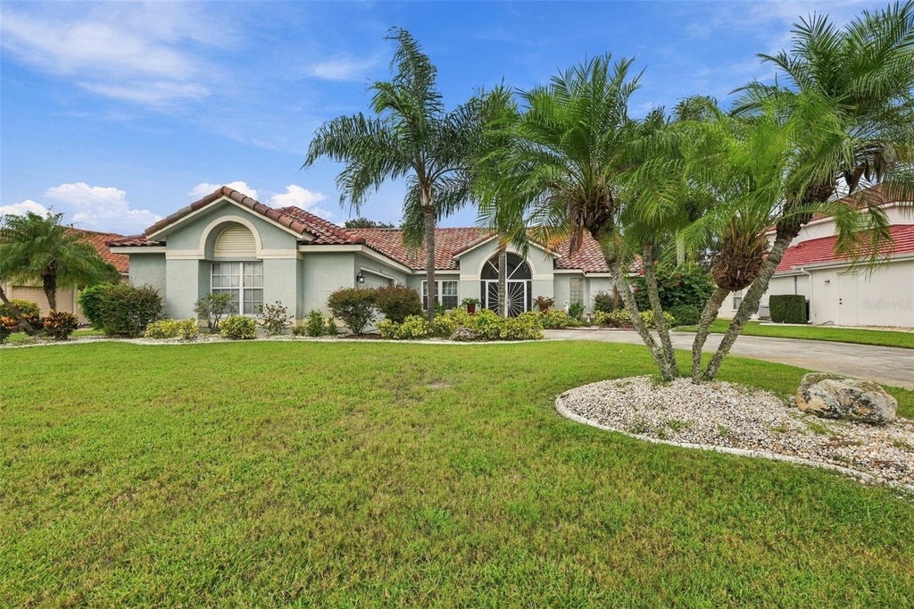 Photo of 2307 Platinum Drive, Sun City Center, FL 33573 (MLS # TB8560239)