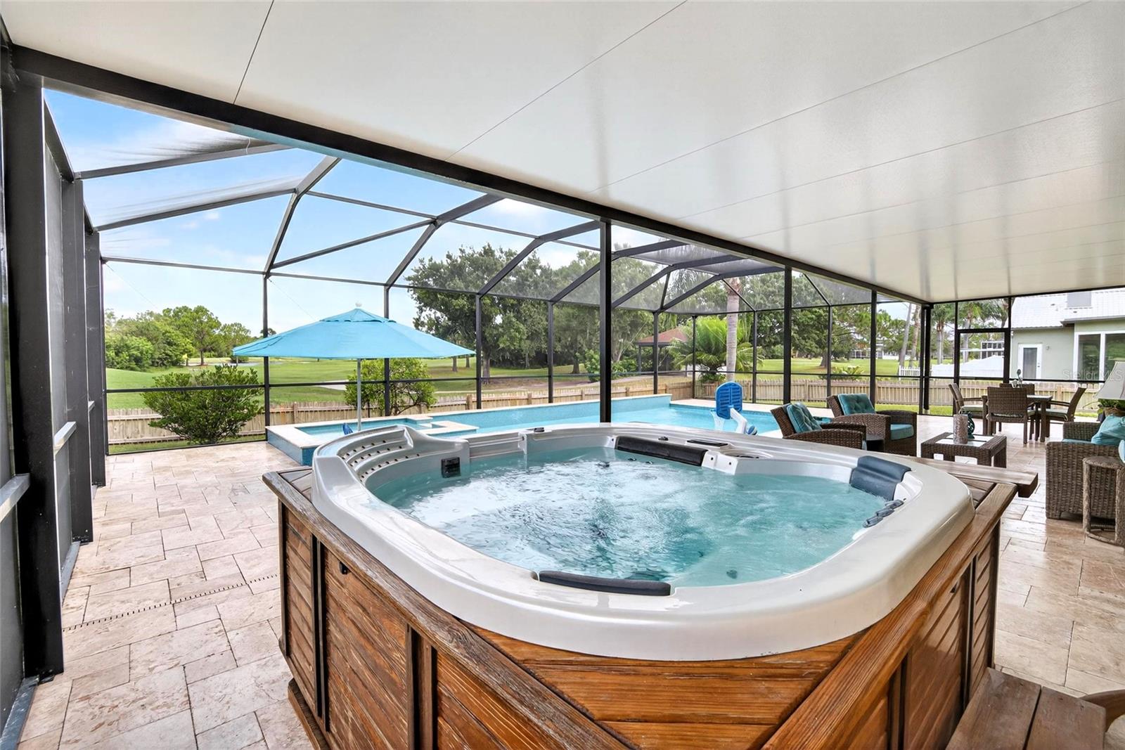 CLUBHOUSE ESTATES AT SUMMERFIE - Residential