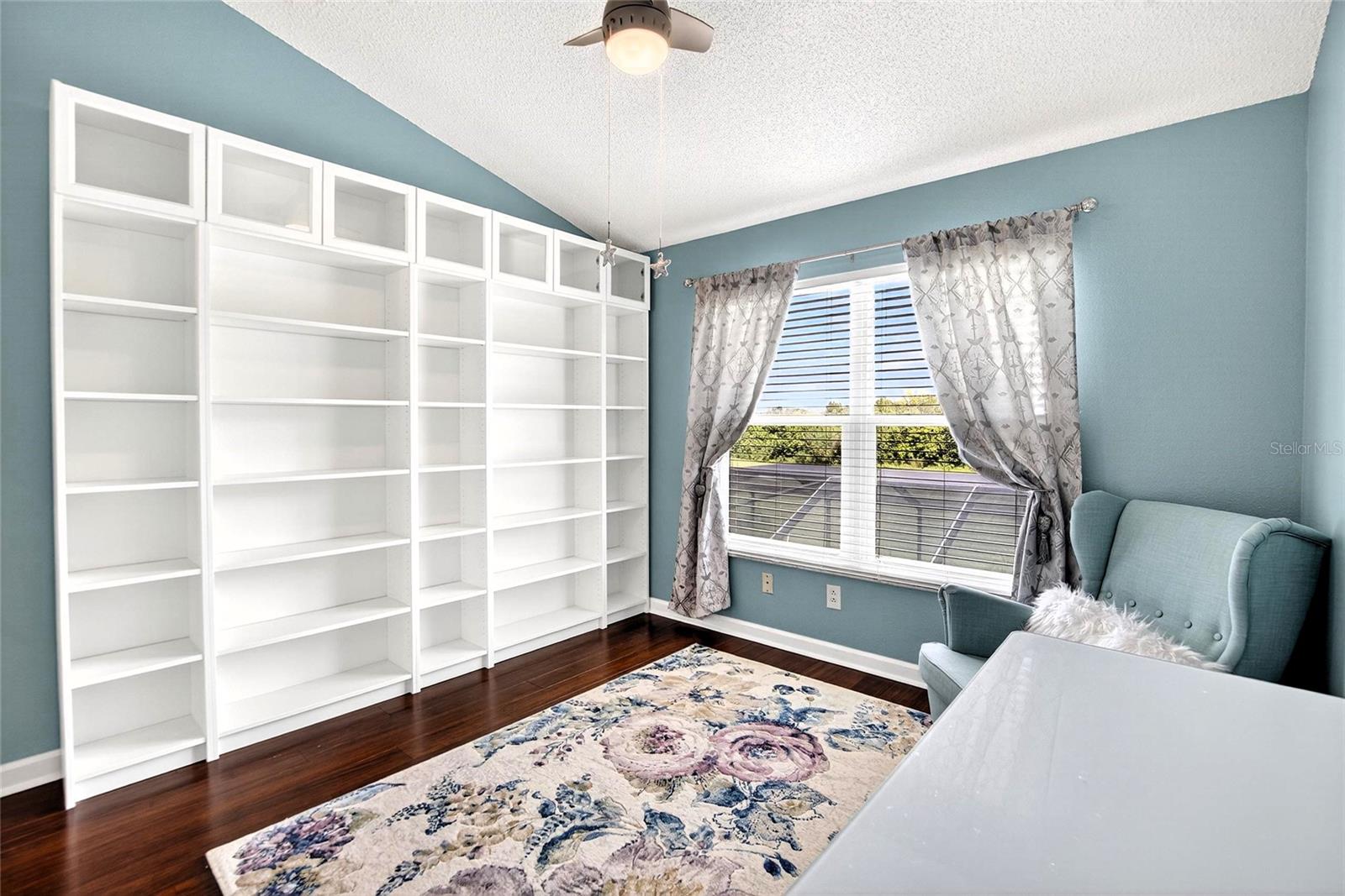 CLUBHOUSE ESTATES AT SUMMERFIE - Residential