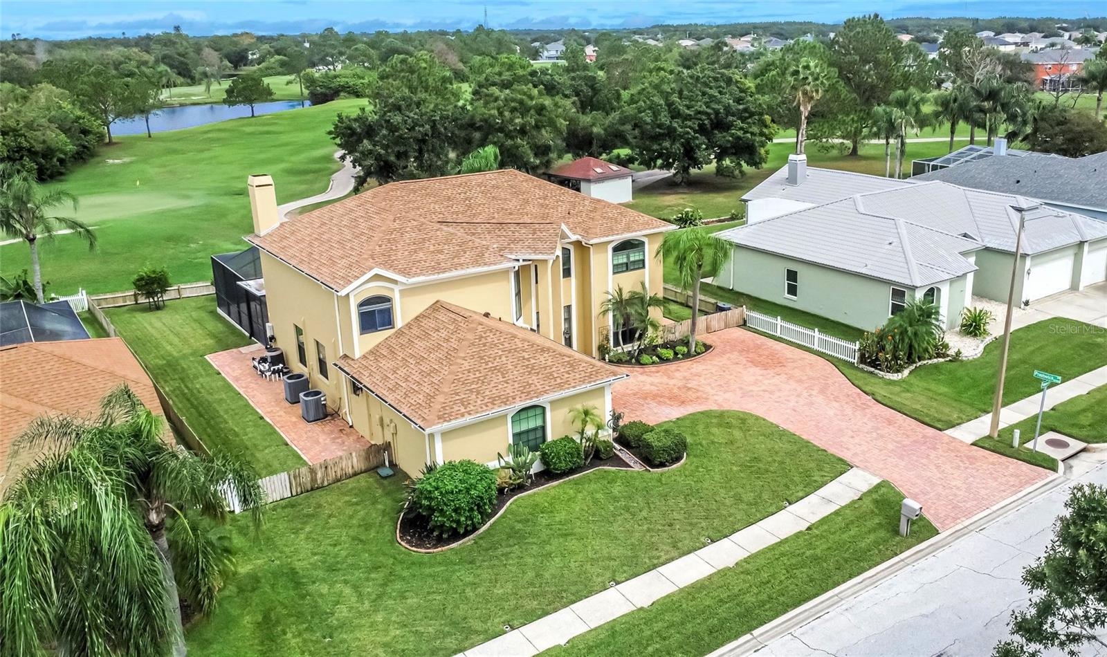 CLUBHOUSE ESTATES AT SUMMERFIE - Residential