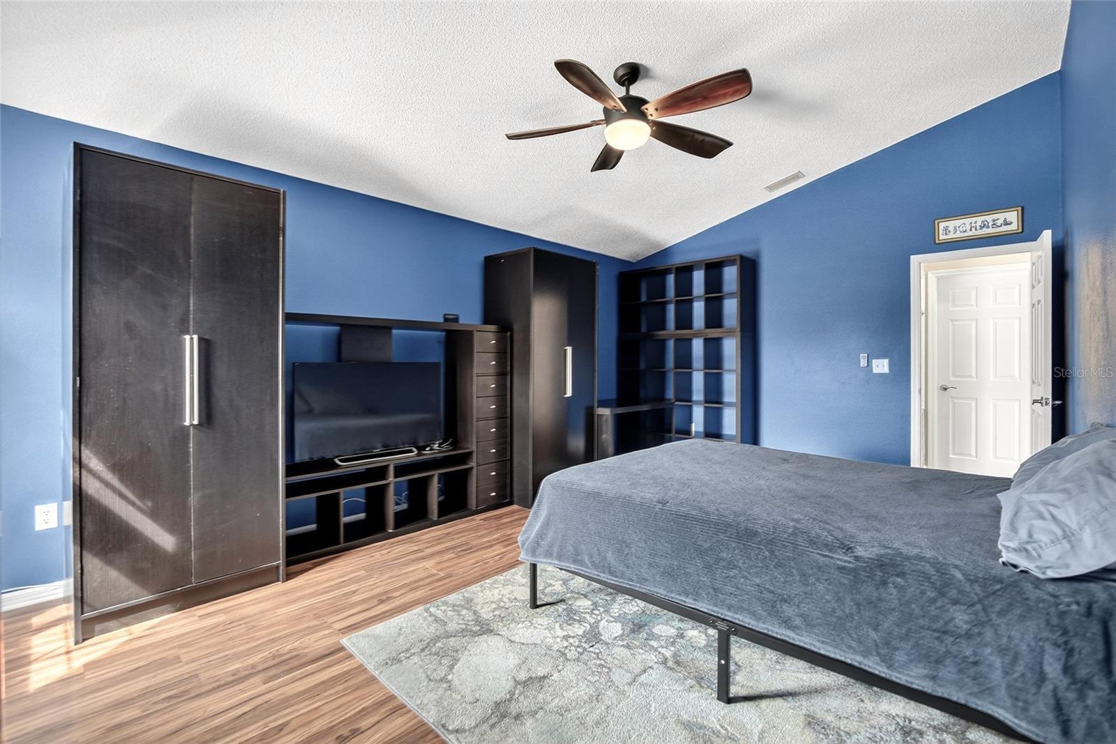 CLUBHOUSE ESTATES AT SUMMERFIE - Residential