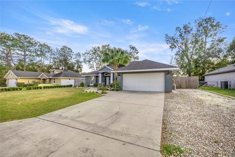 A home in SUMMERFIELD