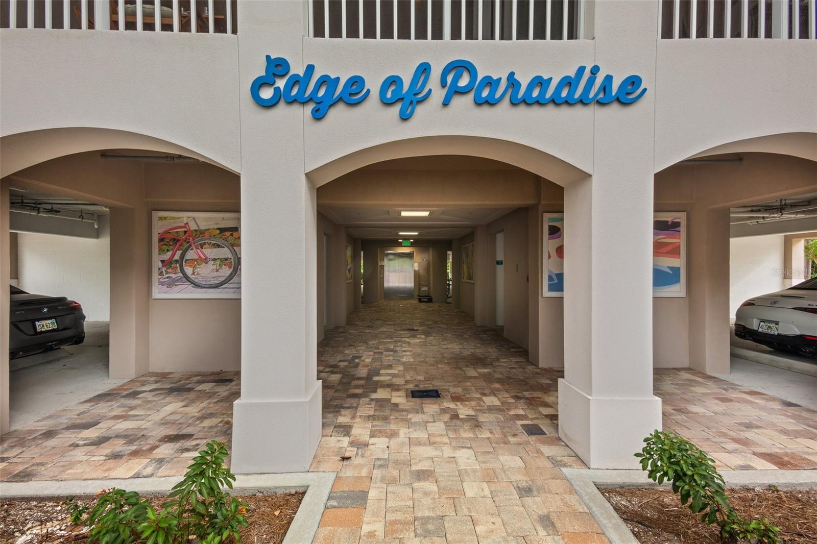 395 ARUBA CIRCLE 101