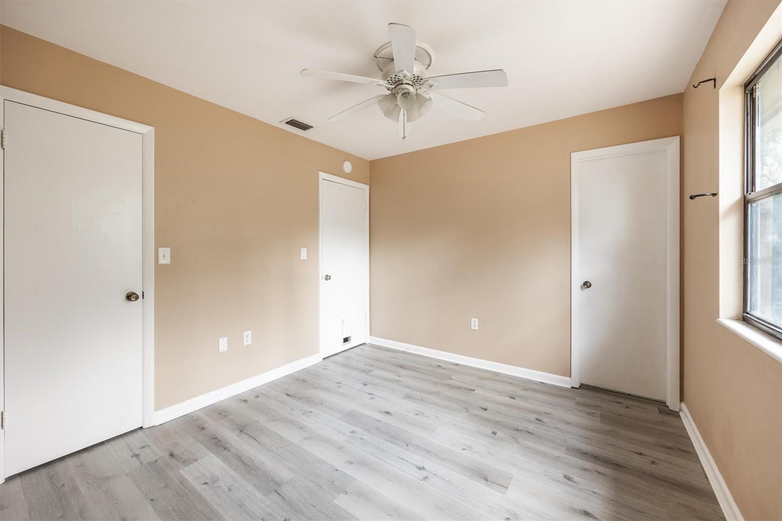 PINE MEADOWS - Residential