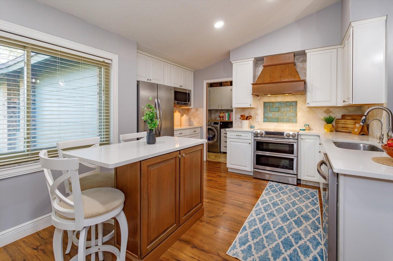 SILVER WOODS PH 01 - Residential