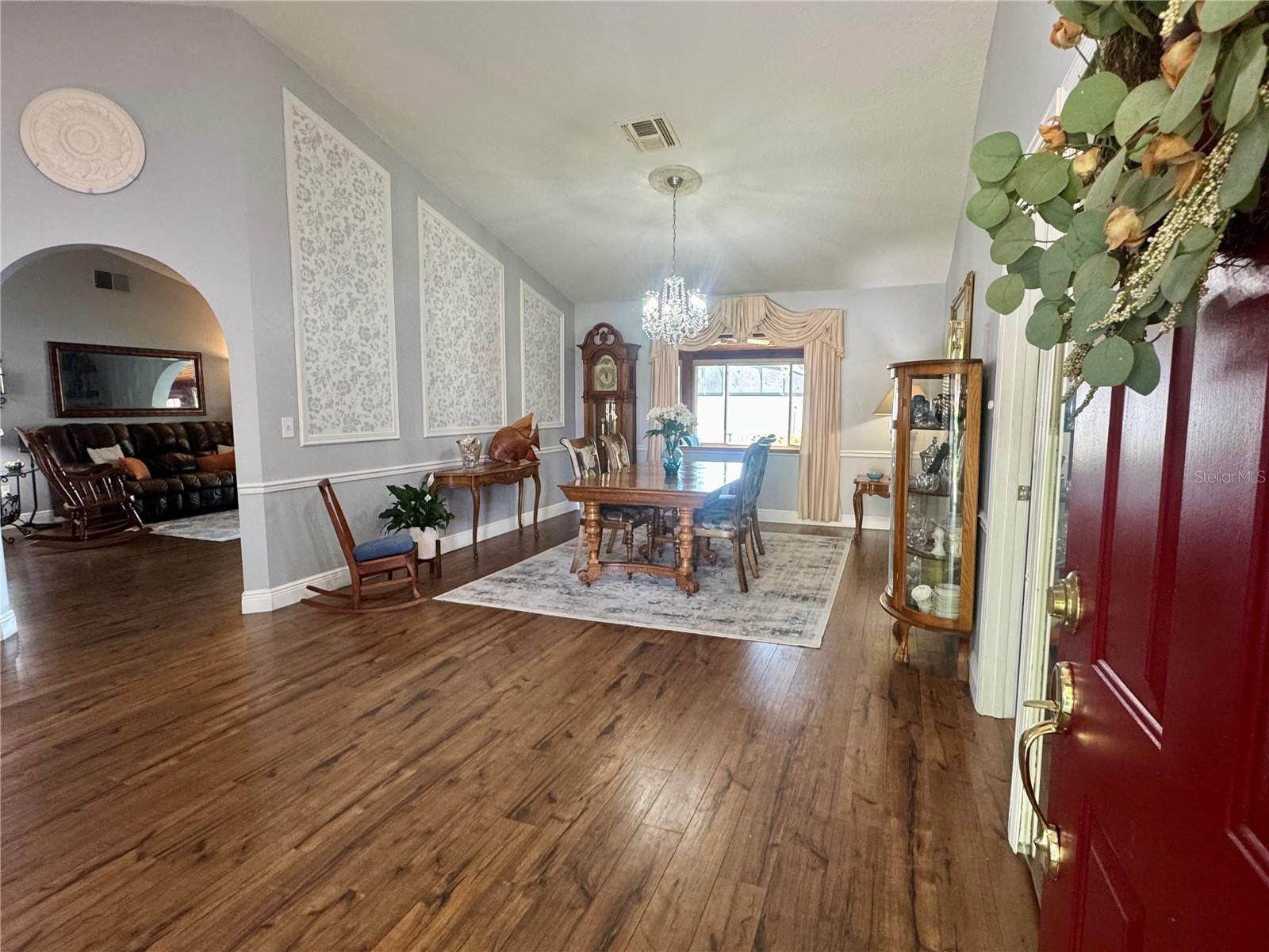 9237 SABAL PALM CIRCLE