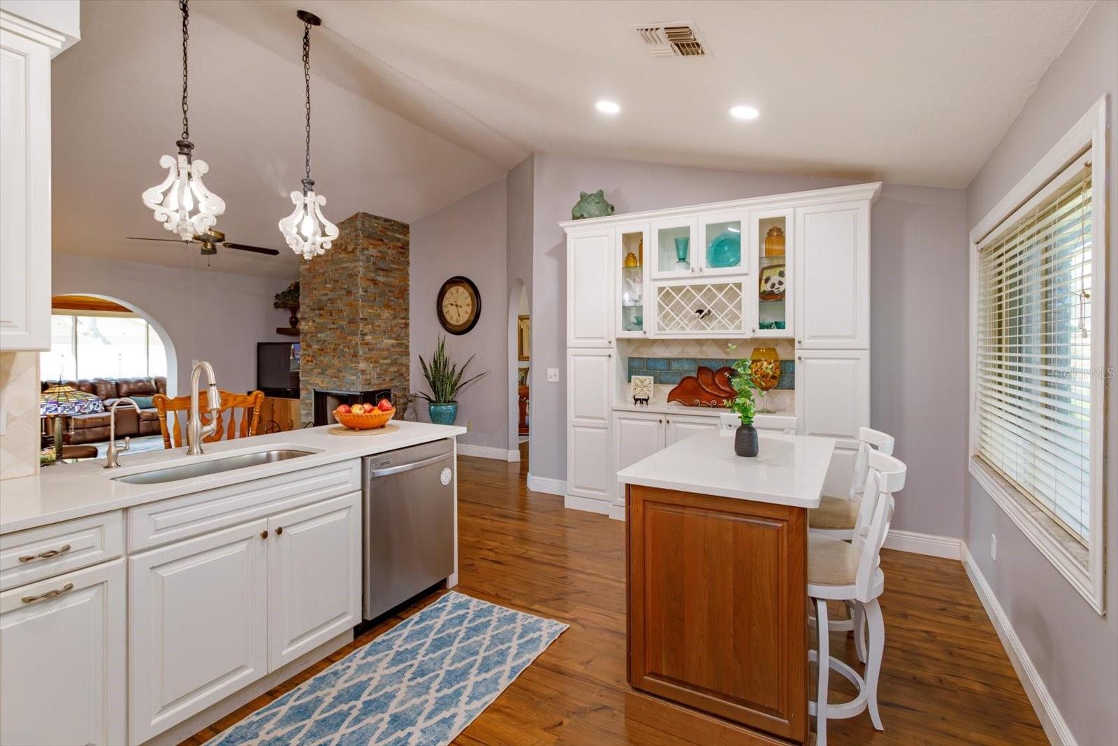 SILVER WOODS PH 01 - Residential