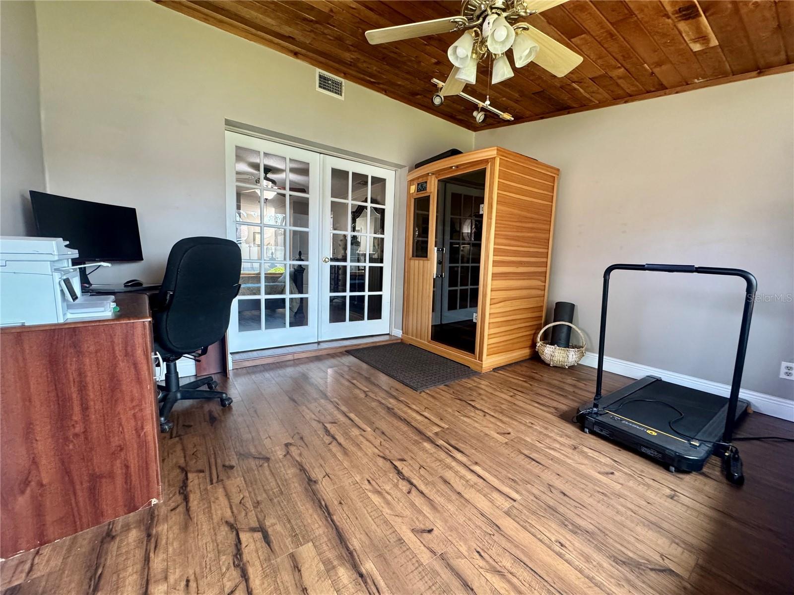 SILVER WOODS PH 01 - Residential