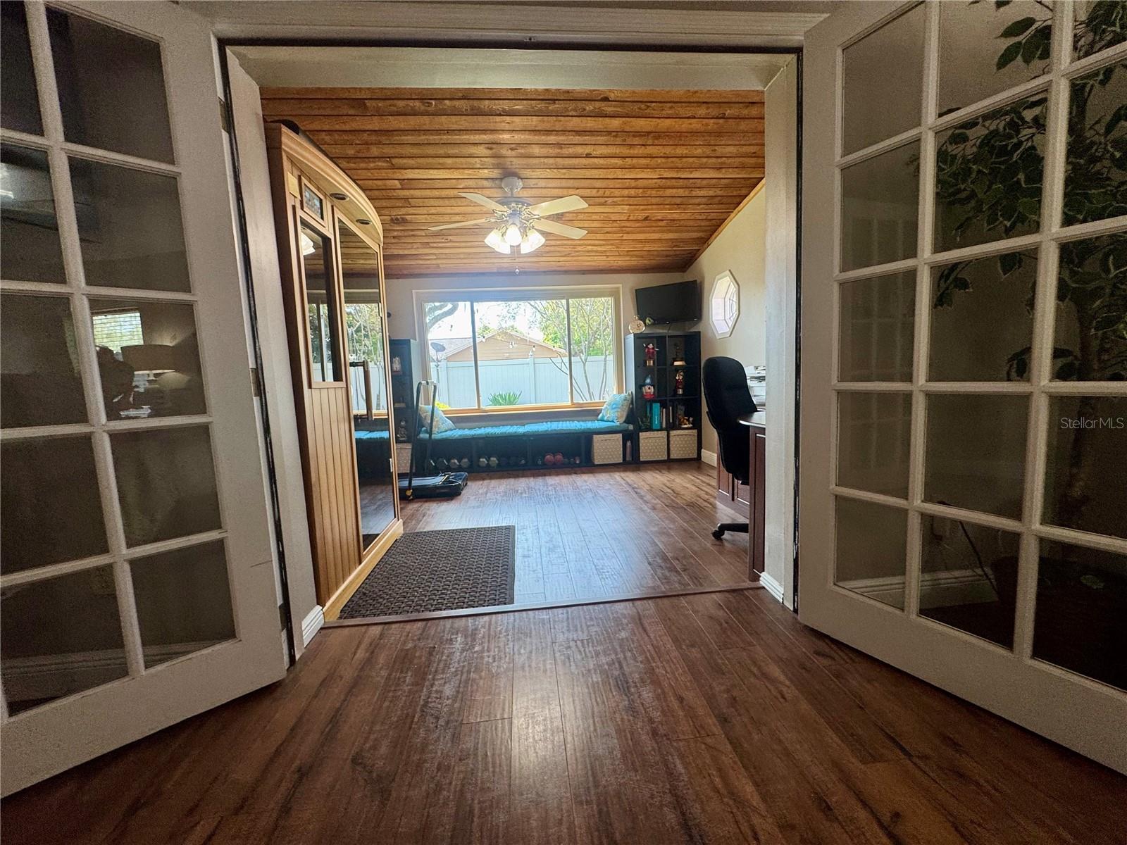 SILVER WOODS PH 01 - Residential