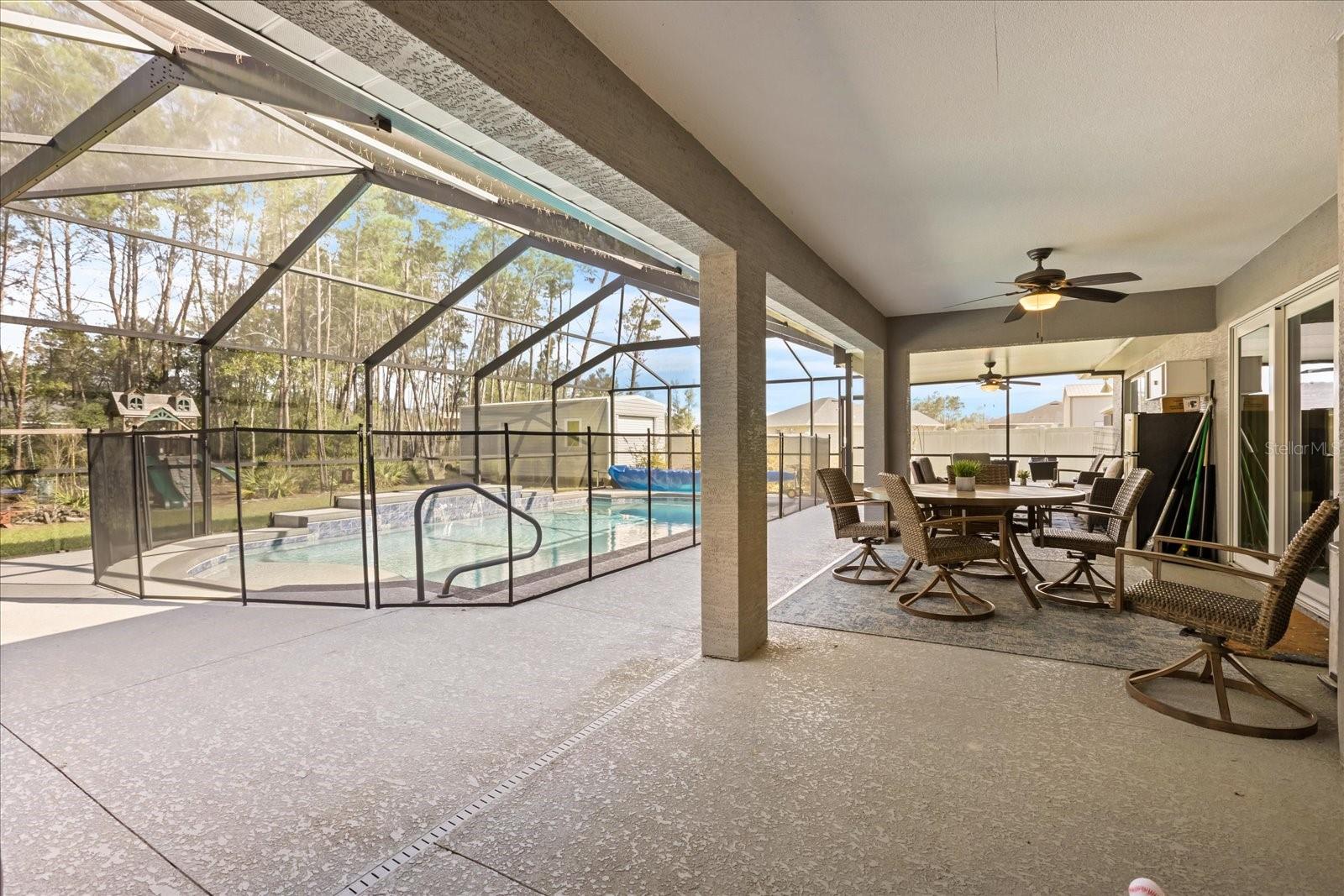 KINGSLAND COUNTRY ESTATE - Residential