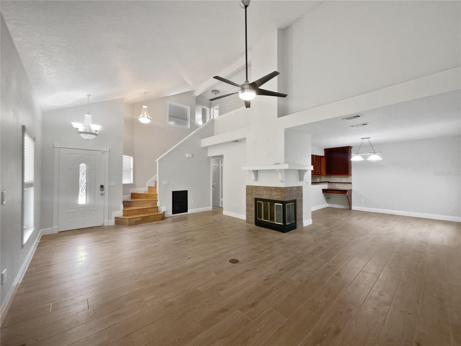 306 FOXBORO COURT