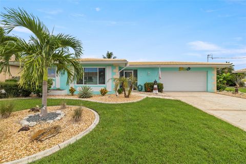 Photo of 2461 W Marion Avenue, Punta Gorda, FL 33950 (MLS # A4664439)