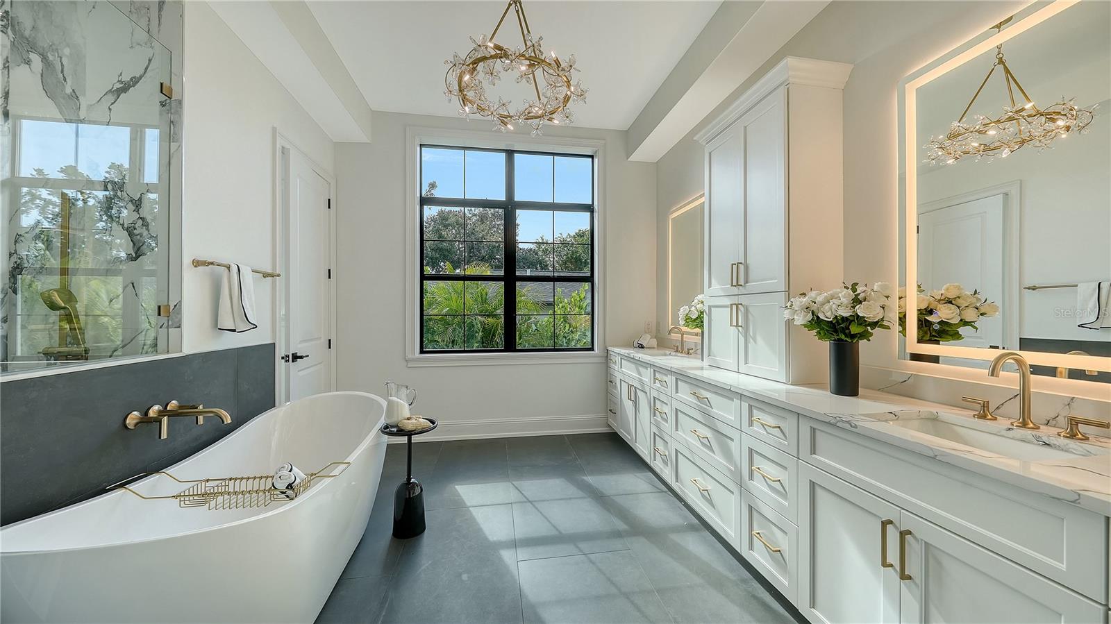 SIESTA BEACH - Residential