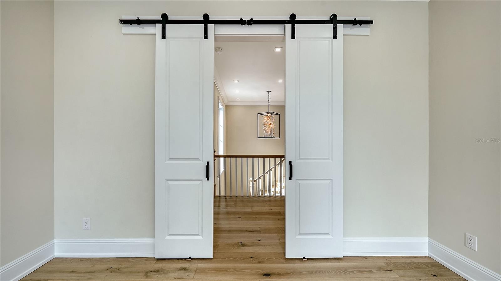 SIESTA BEACH - Residential