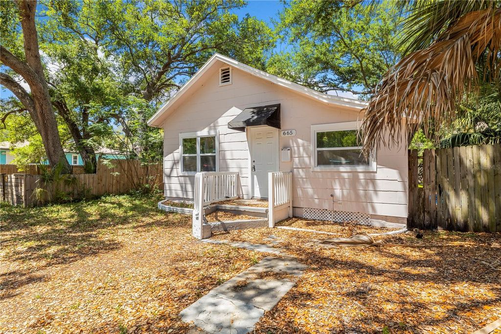 Photo of 665 26th Avenue S, St Petersburg, FL 33705 (MLS # TB8497104)