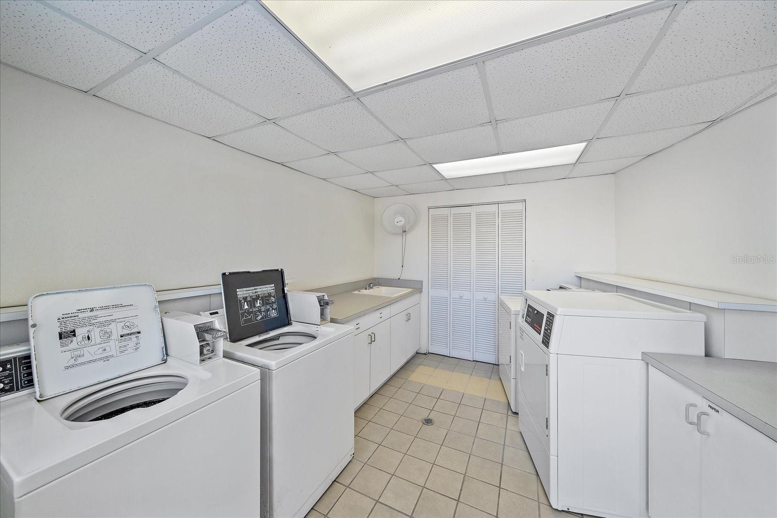 SANDS POINT - Residential