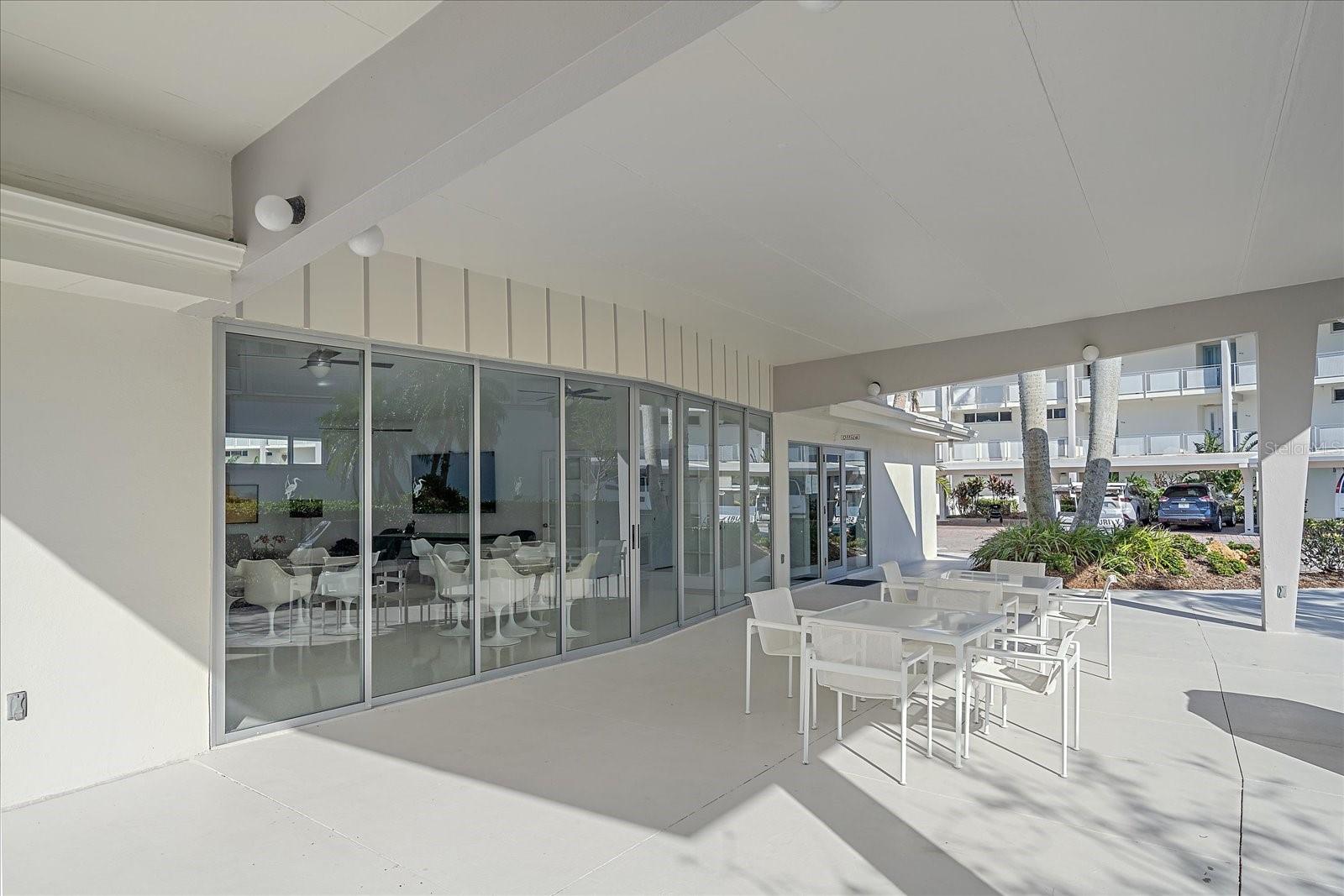 SANDS POINT - Residential