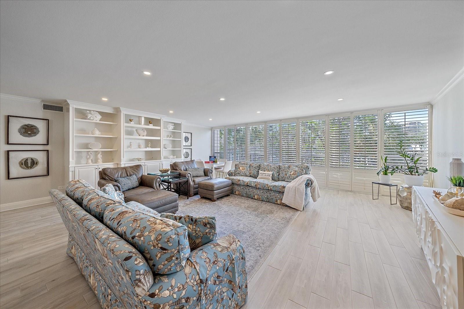 SANDS POINT - Residential