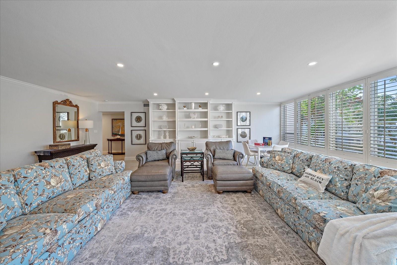 SANDS POINT - Residential