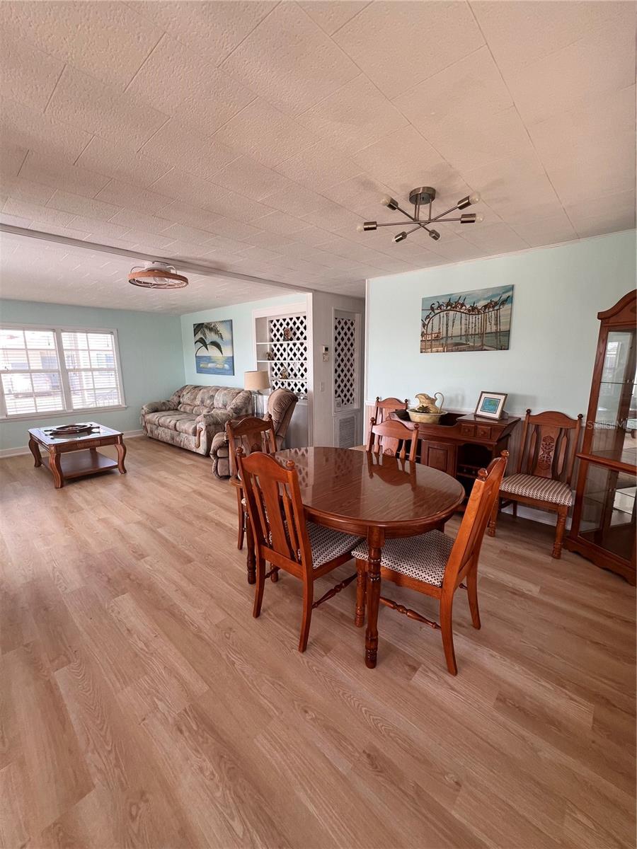 HARBOR LIGHTS MHP CO-OP - Residential