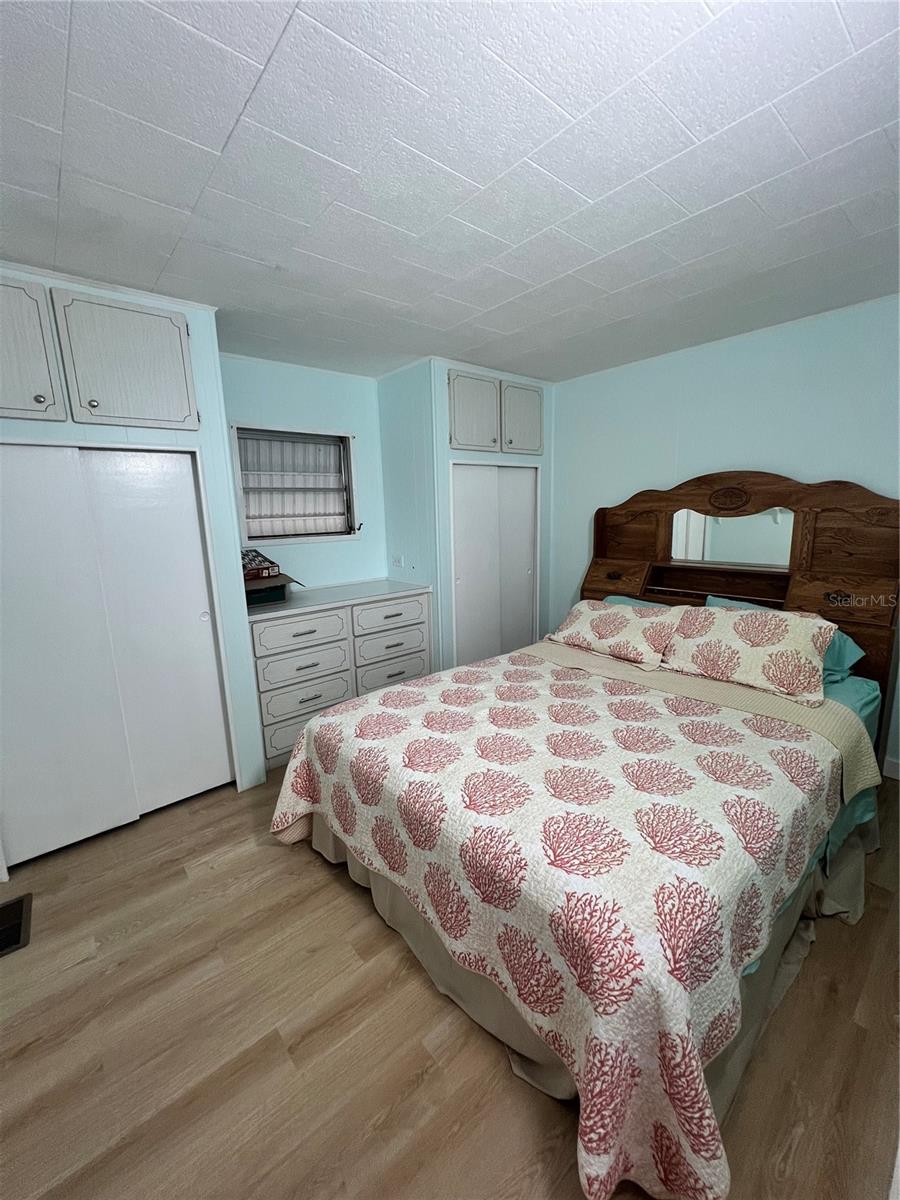 HARBOR LIGHTS MHP CO-OP - Residential