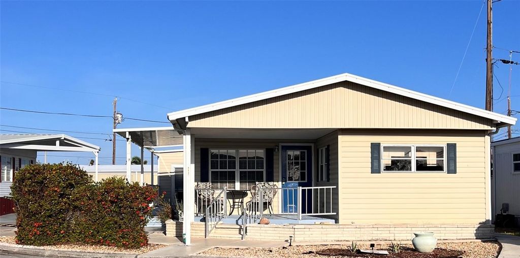 Venice Island Homes & Condos for Sale 48 Photo of 112 Park Terrace, Venice, FL 34285 (MLS # A4650302)