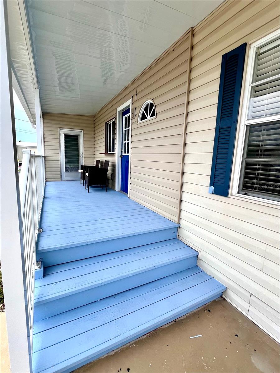 HARBOR LIGHTS MHP CO-OP - Residential