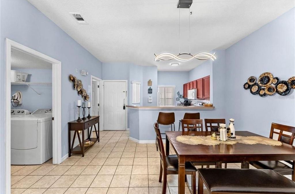 Photo of 1017 Park Ridge Circle, Kissimmee, FL 34746 (MLS # O6393081)