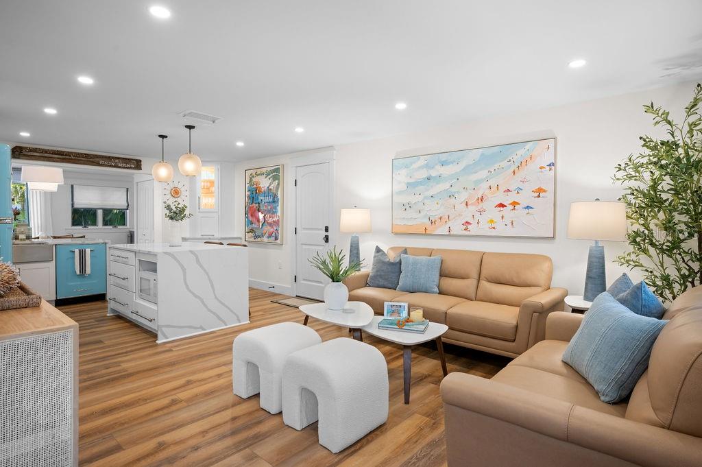 7701 PALM DRIVE