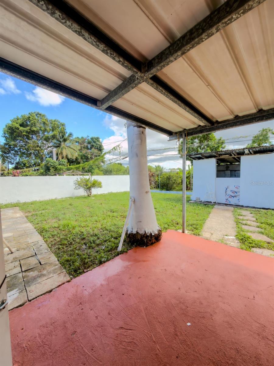 CALLE 19 E 15 BAYAMON GARDENS