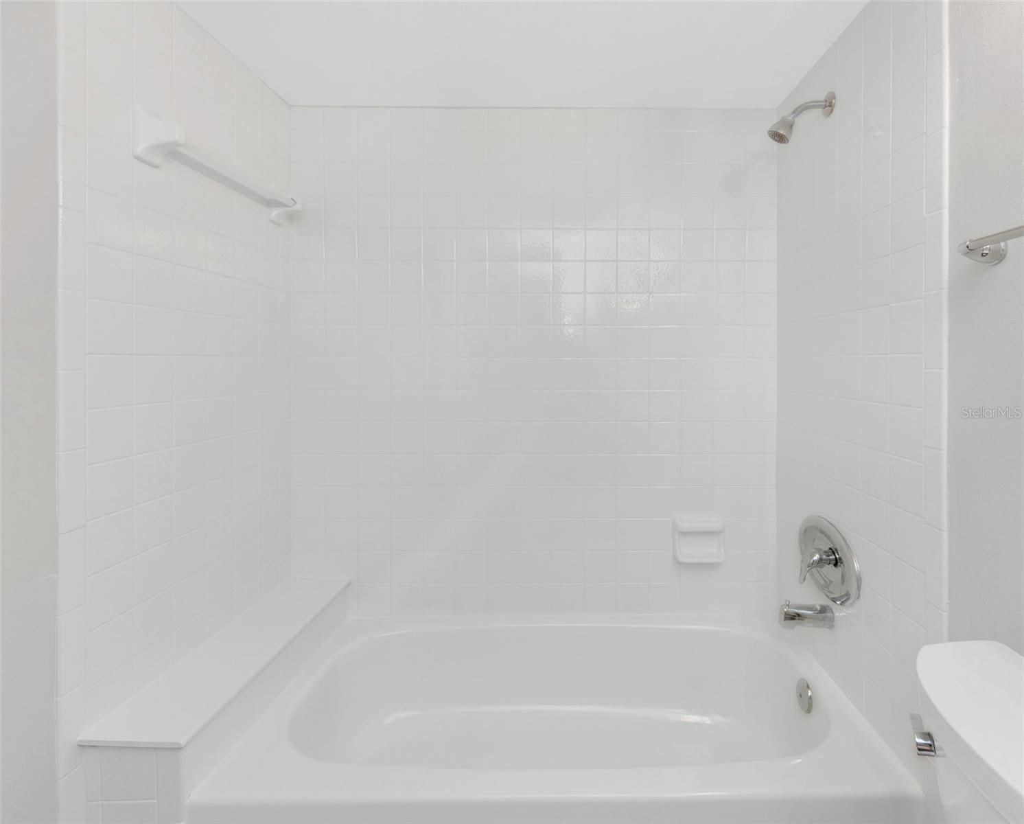 PINE RIDGE AT LAKE TARPON VILLAGE - Residential