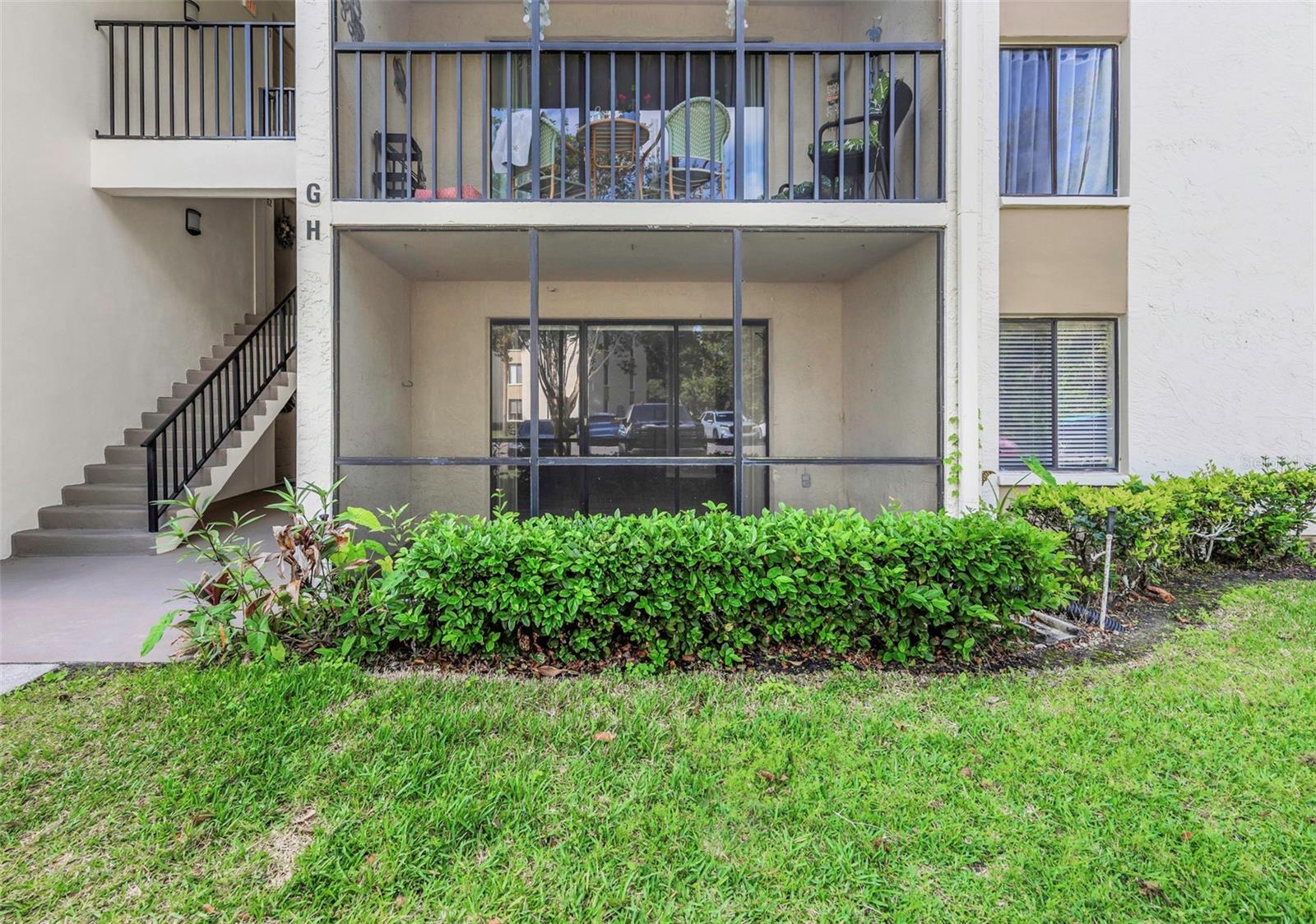 PINE RIDGE AT LAKE TARPON VILLAGE - Residential