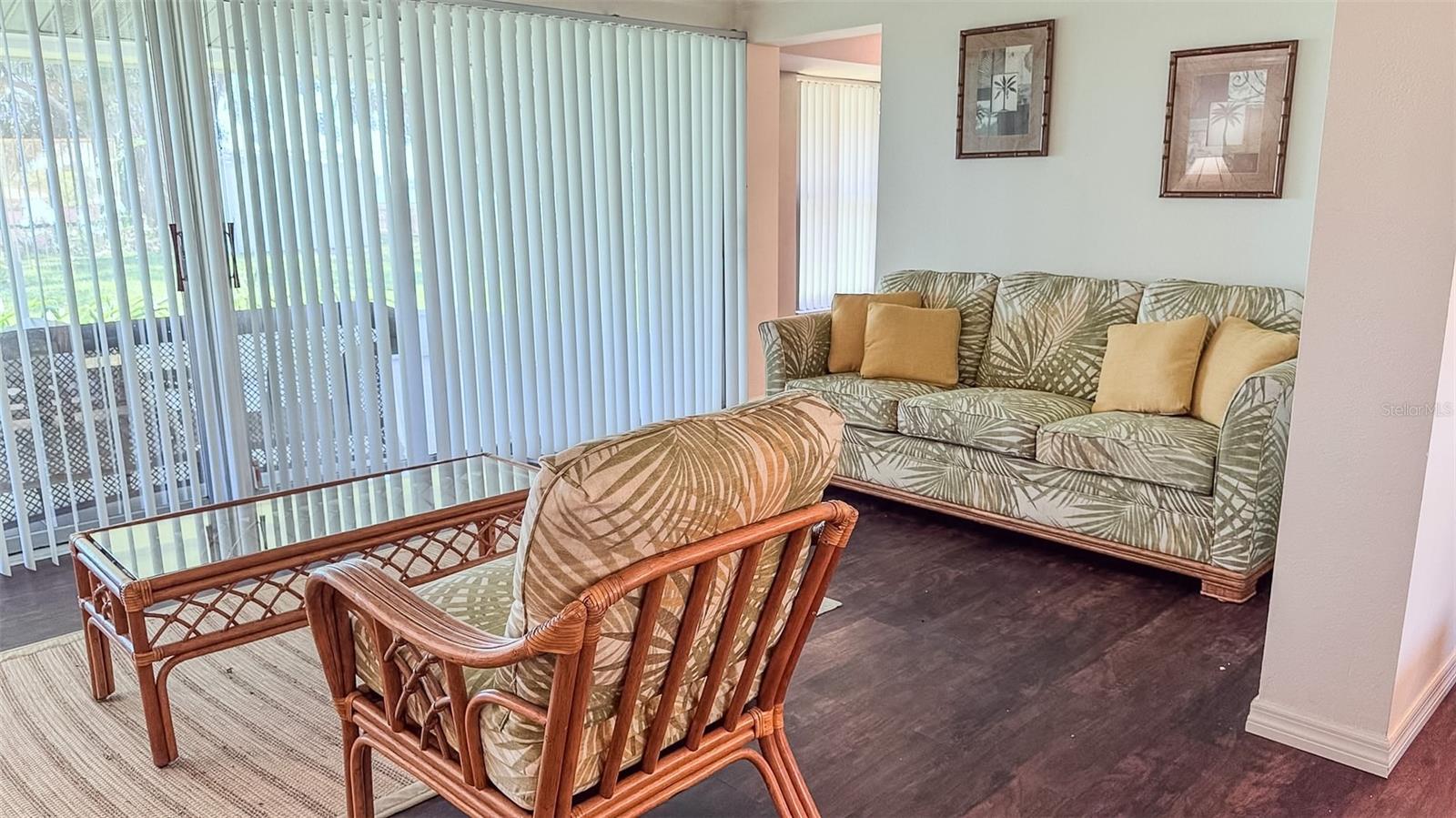 ROCHELLE GARDENS - Residential Lease