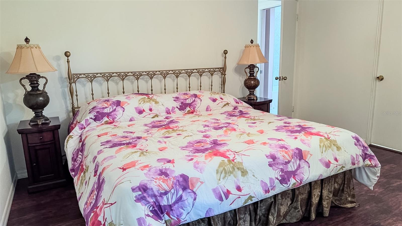 ROCHELLE GARDENS - Residential Lease
