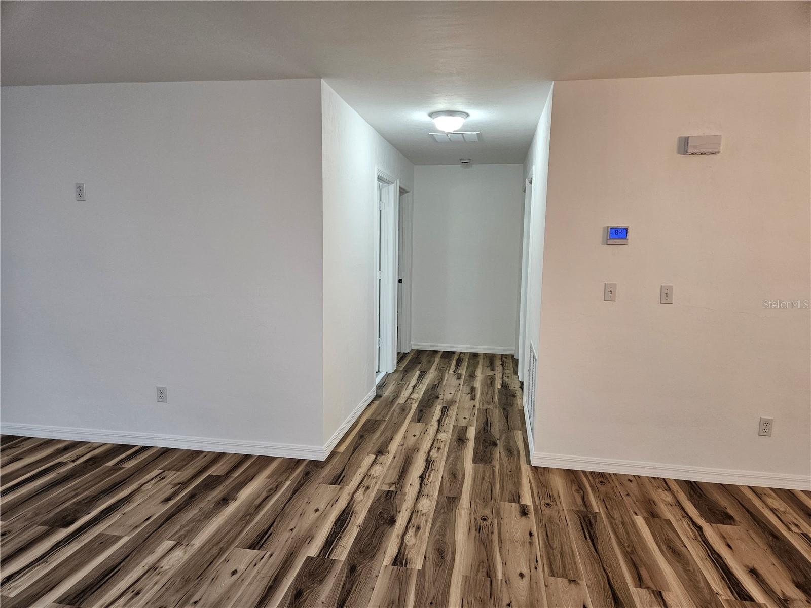 EAST WILLISTON - Residential