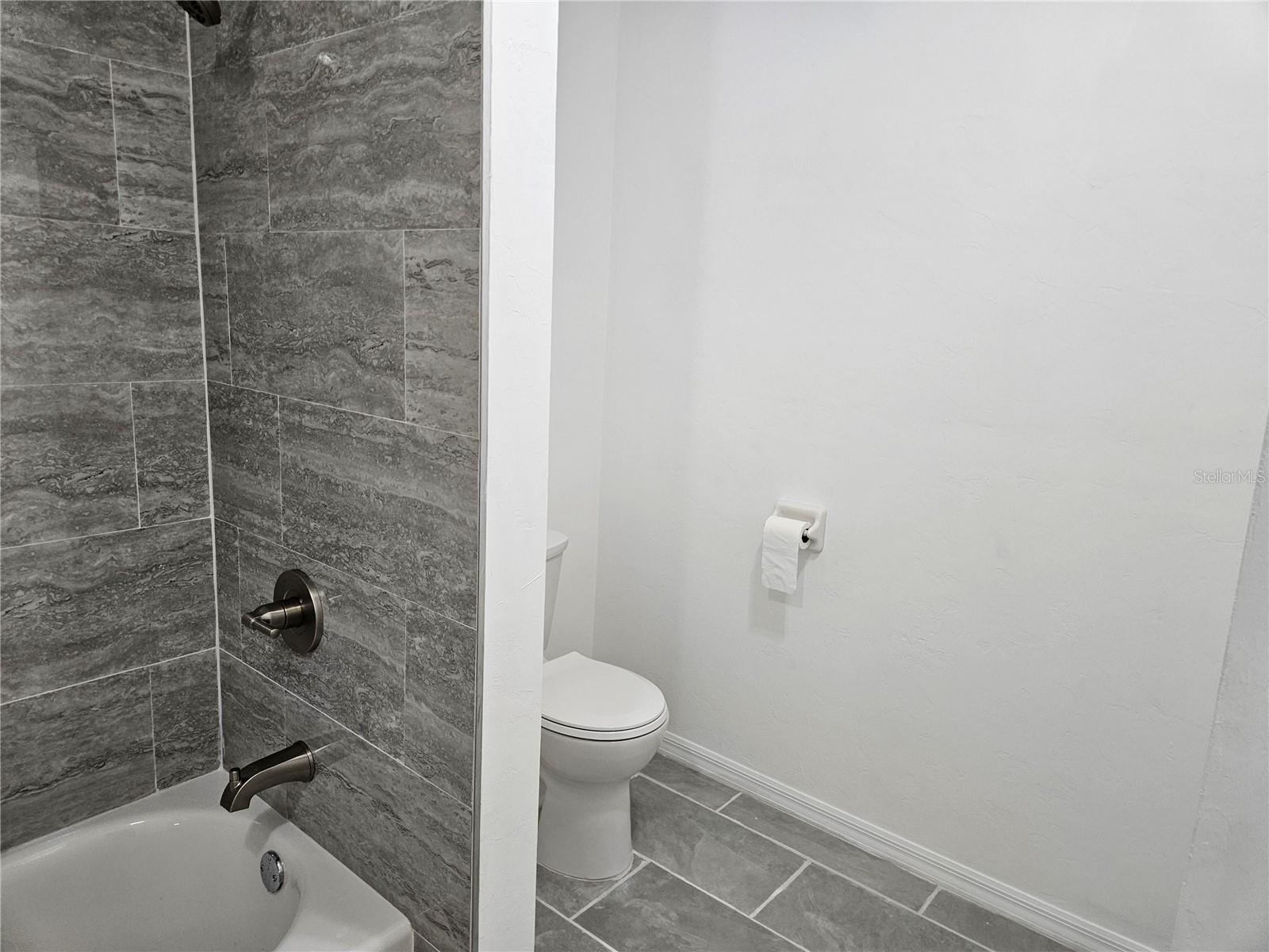 EAST WILLISTON - Residential