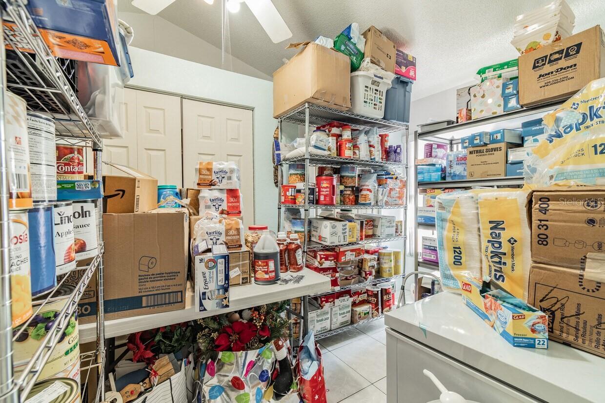 SPRING HILL - Commercial Sale