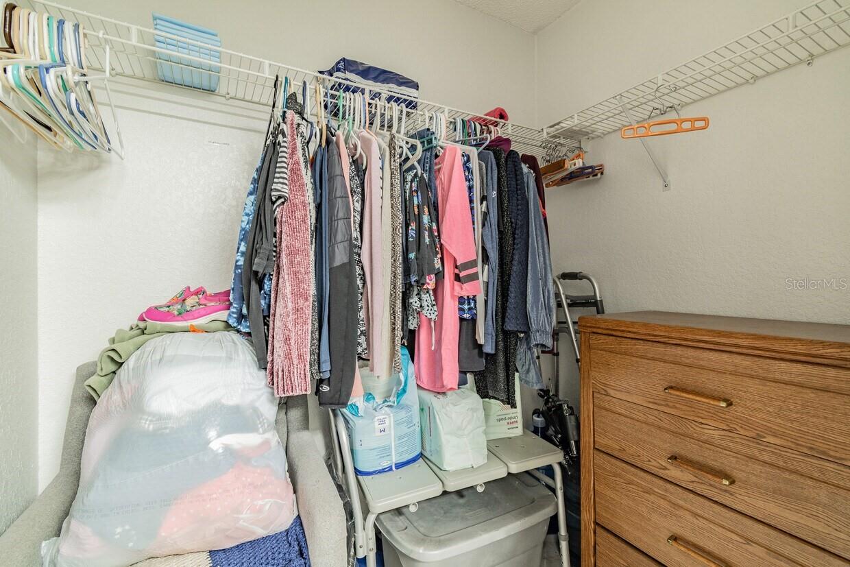 SPRING HILL - Commercial Sale