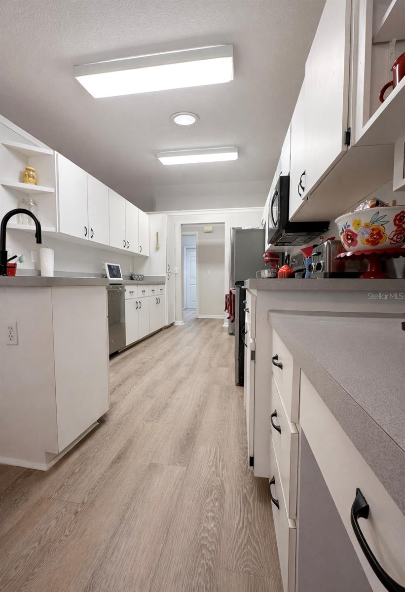 RAINBOW SPRINGS COUNTRY CLUB ESTATES - Residential