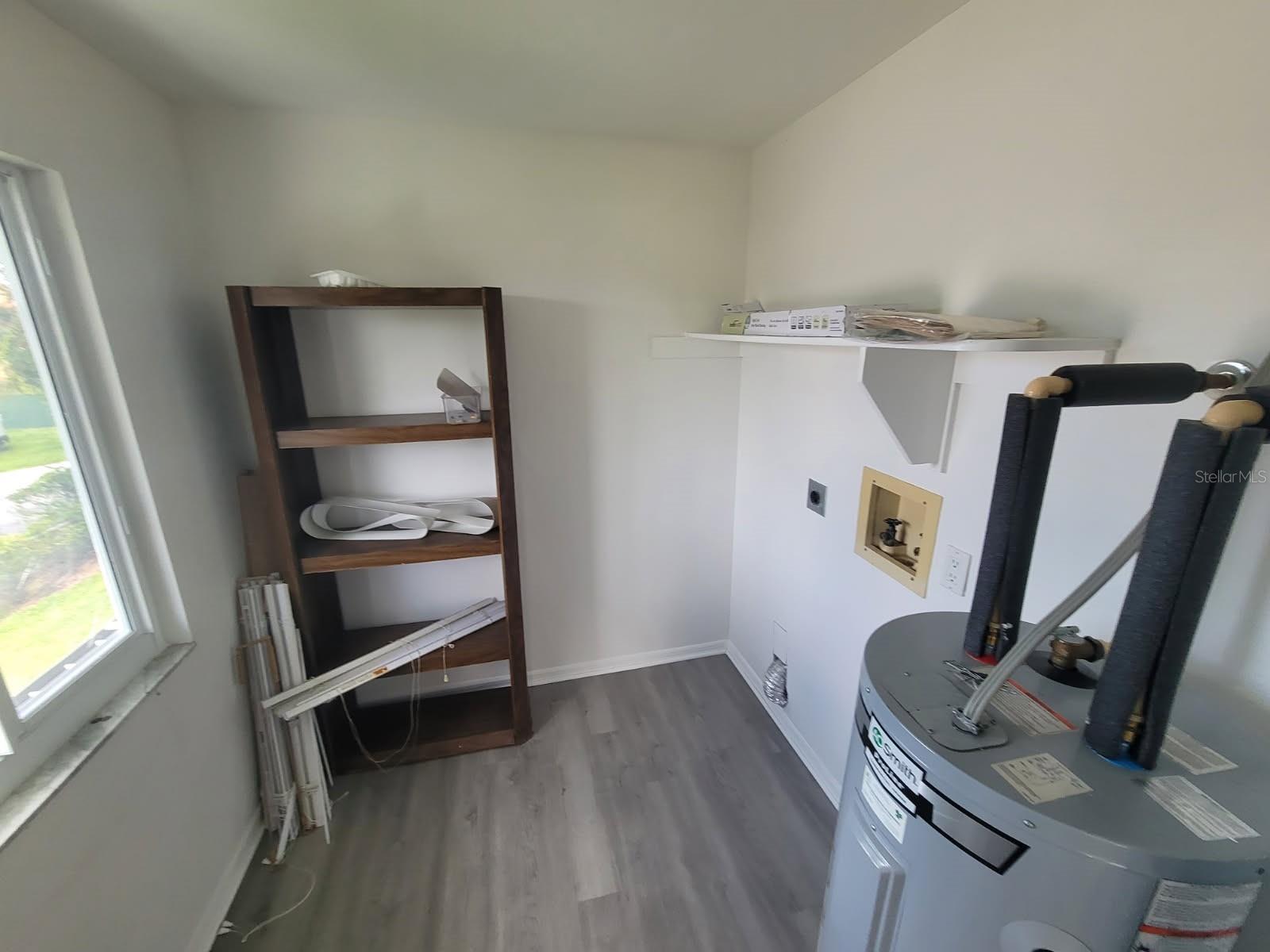 WESTCHESTER WOODS PH 02 - Residential Lease