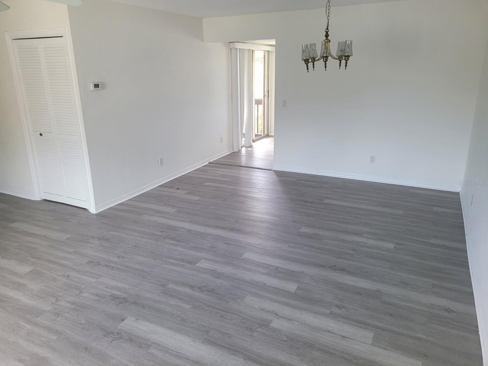 WESTCHESTER WOODS PH 02 - Residential Lease