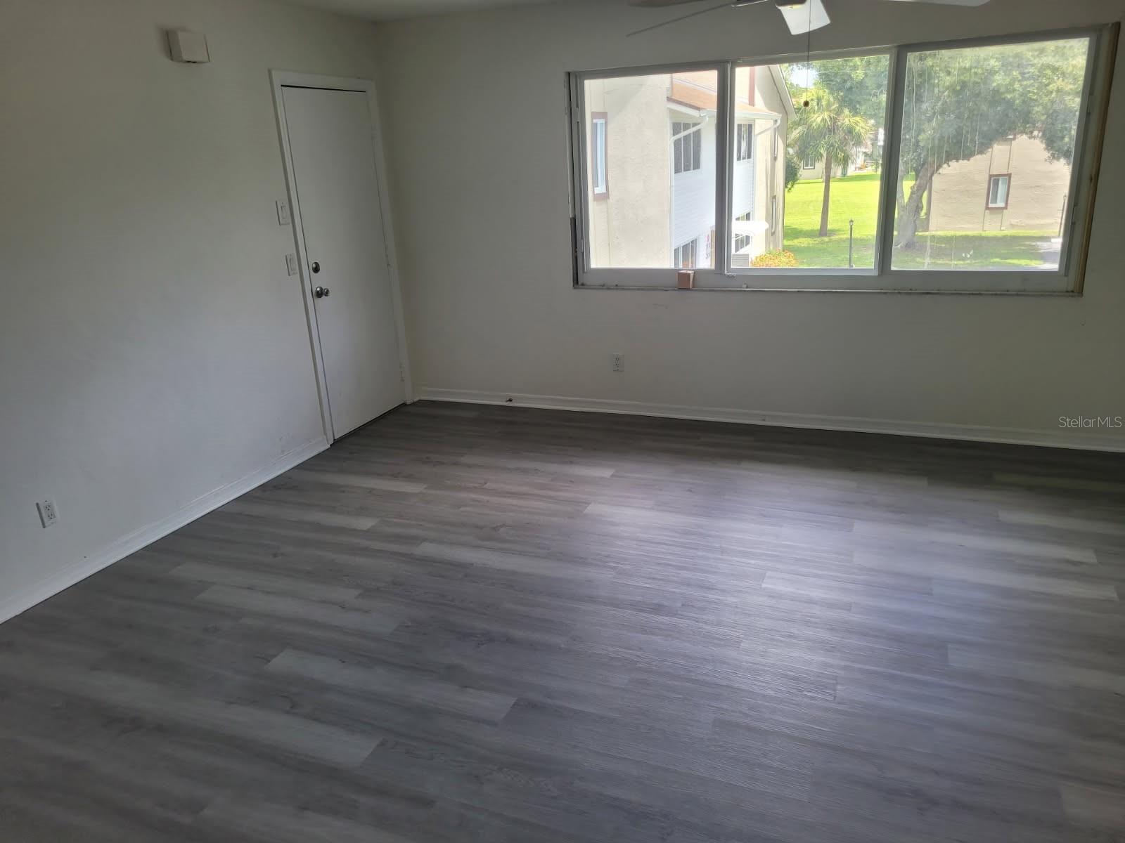 WESTCHESTER WOODS PH 02 - Residential Lease