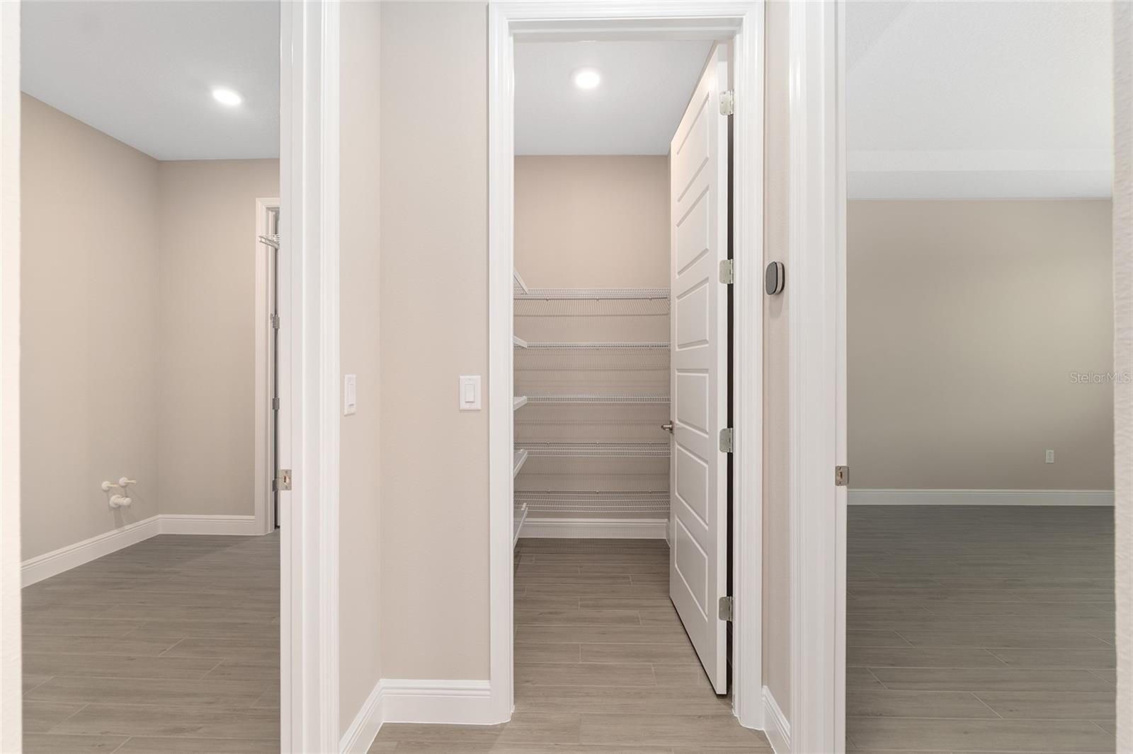 CANDLER HILLS - Residential